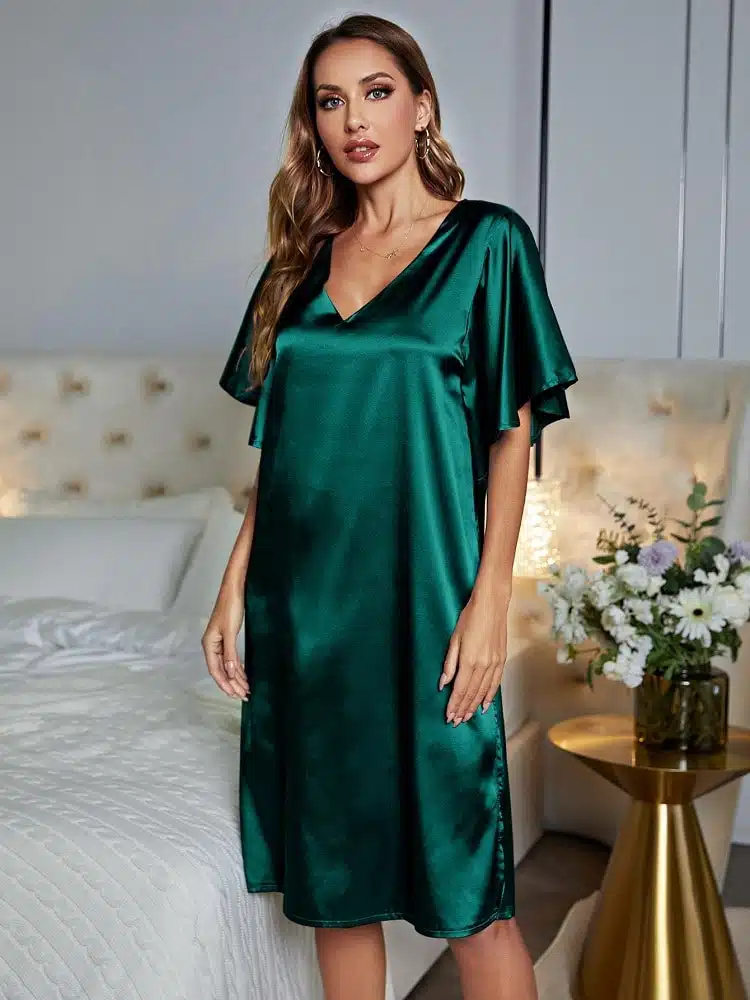Robe de nuit ample verte à manches évasées – Image 3
