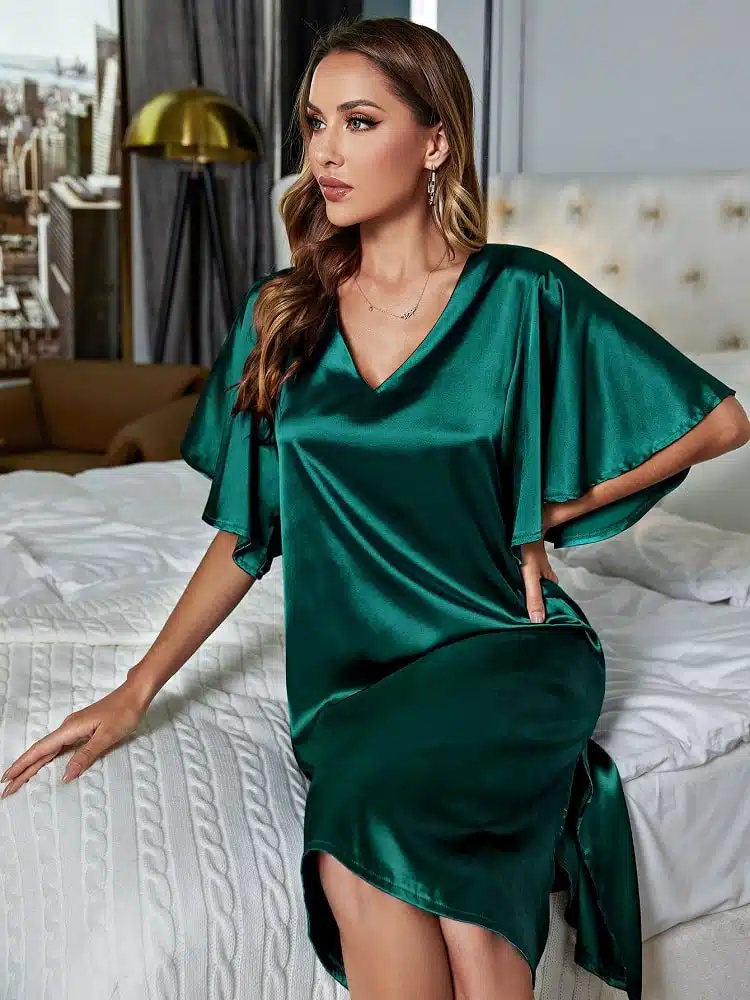 Robe de nuit ample verte à manches évasées – Image 4